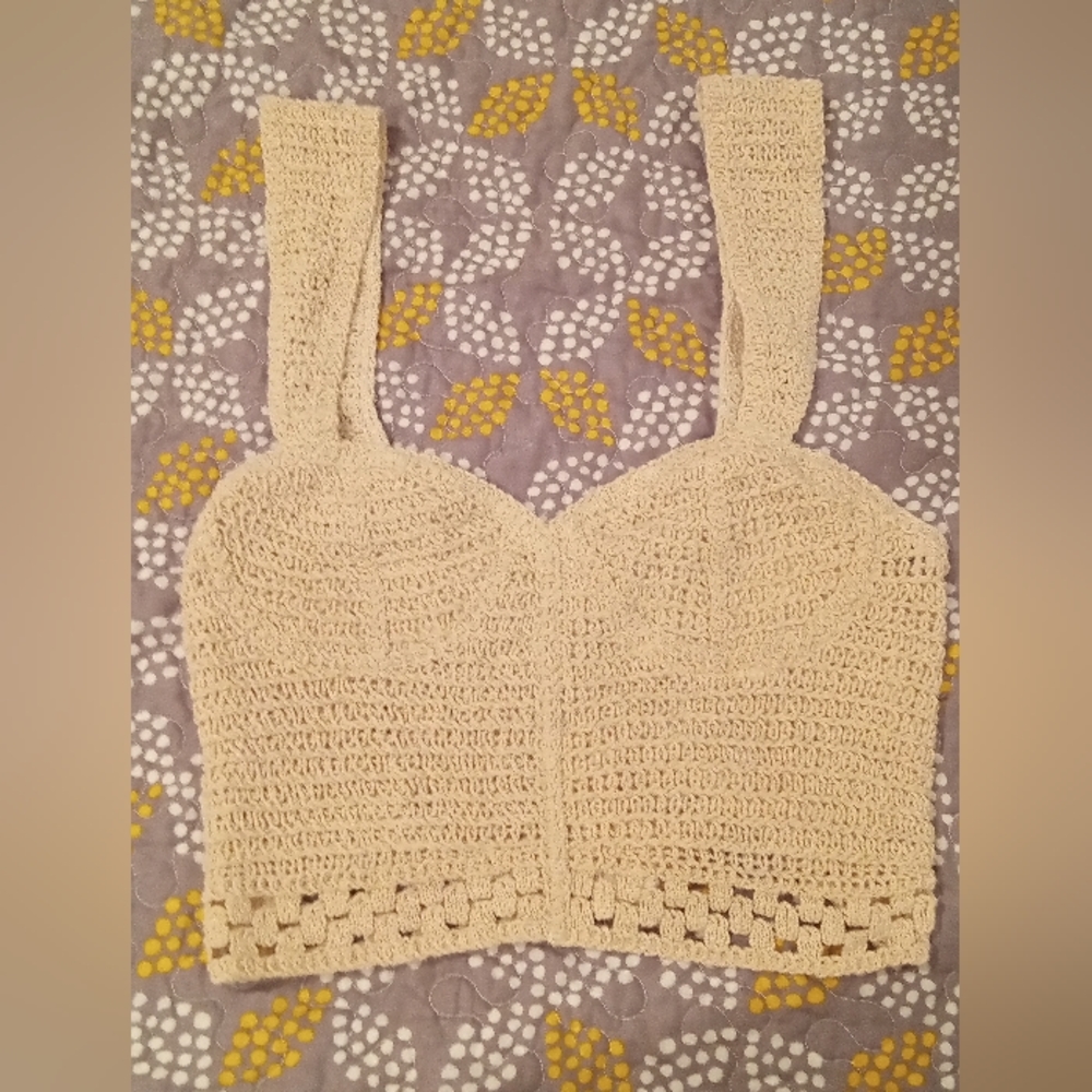 Zara Crochet Back Button Crop Top
